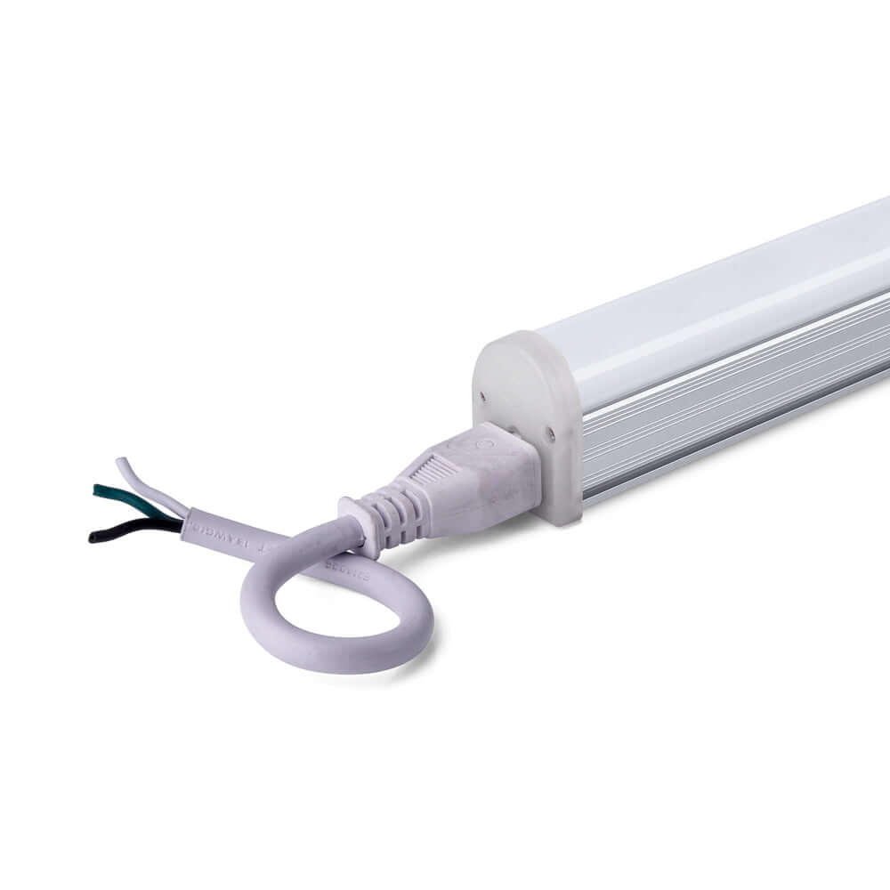Luminaires DEL T5 intégrés 48 pouces avec CCT ajustable